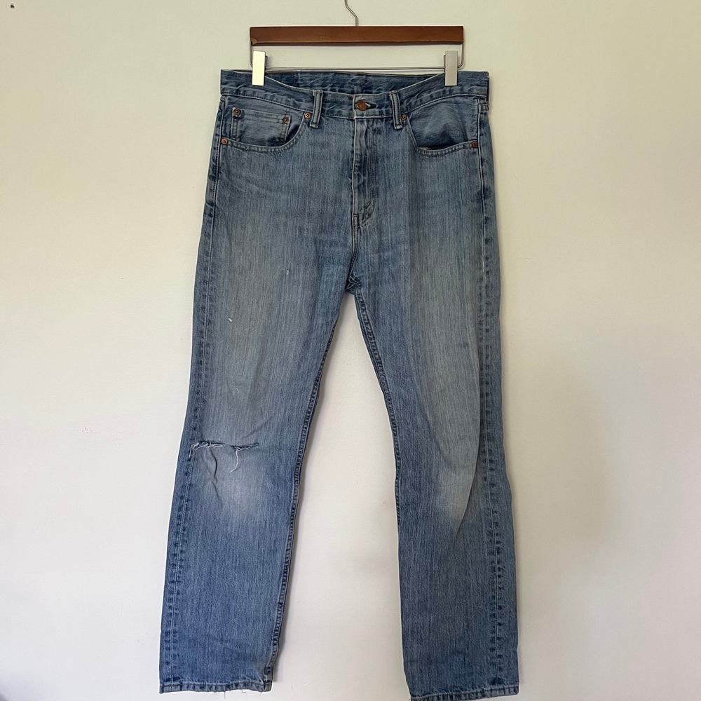 Levis 505 Regular Fit Jeans Mens 34x32 Medium Wash Straight Leg Distressed Blue